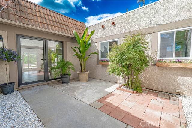 Jurupa Valley, CA 92509,5765 Falling Leaf Lane
