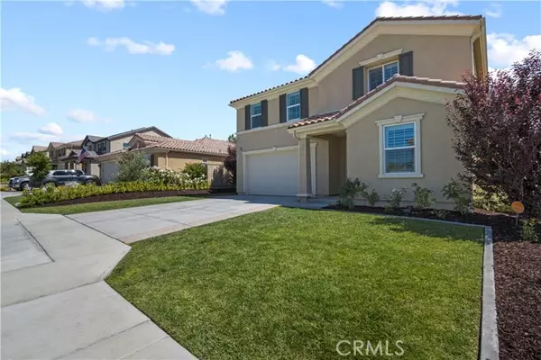 19607 Griffith Drive, Saugus, CA 91350