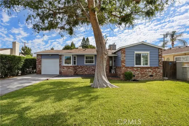 7408 Paso Robles Avenue, Lake Balboa, CA 91406