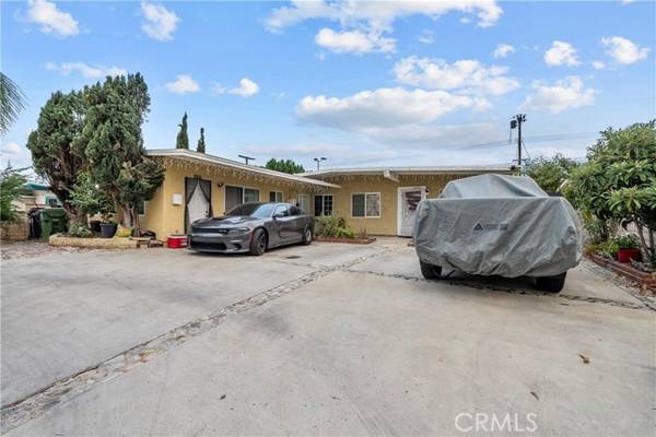 San Fernando, CA 91340,12975 Corcoran Place