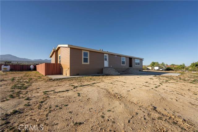 16850 E Avenue W8, Llano, CA 93544