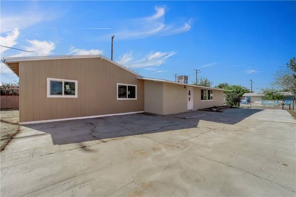 45410 Gadsden Avenue, Lancaster, CA 93534