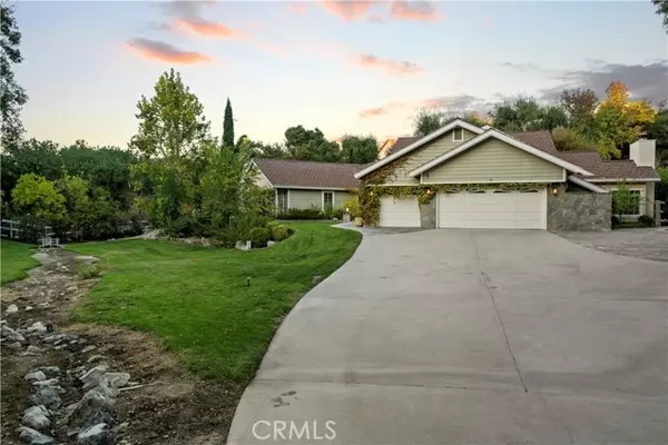 Canyon Country, CA 91387,15533 Saddleback Road