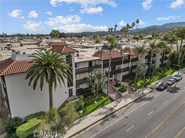 5334 Lindley Avenue #307, Encino, CA 91316