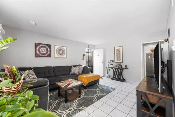 Panorama City, CA 91402,8800 Cedros Avenue #224