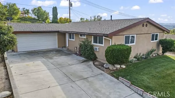 Canyon Country, CA 91351,18704 Kimbrough Street