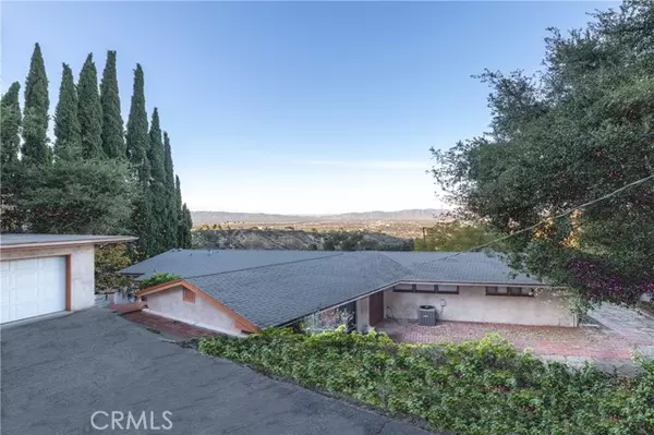 14315 Mulholland Drive, Los Angeles, CA 90077