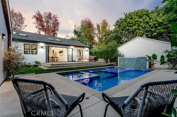 Sherman Oaks, CA 91423,13916 LA MAIDA Street