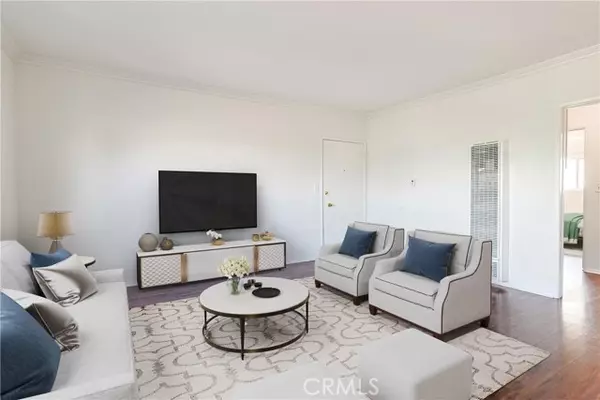 Santa Monica, CA 90404,1950 Cloverfield Boulevard #12