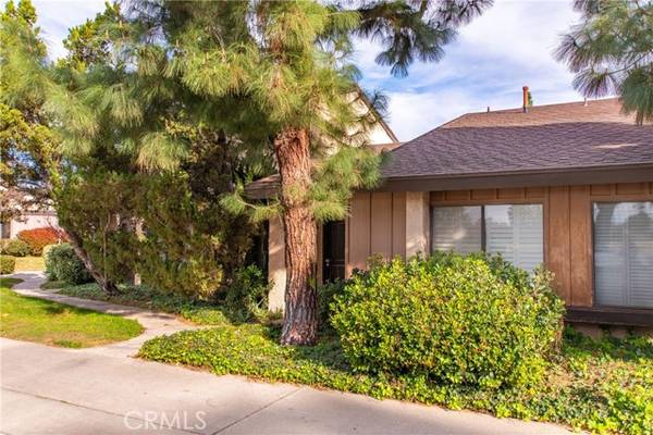 8430 Winnetka Avenue #17, Winnetka, CA 91306