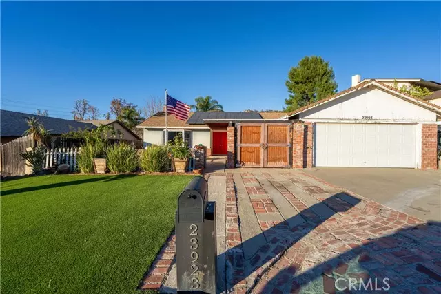 23923 Darbun Drive, Newhall, CA 91321