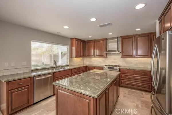 28660 N Deer Springs Drive, Saugus, CA 91390