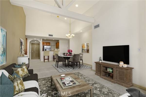 10715 Camarillo Street #301, North Hollywood, CA 91602