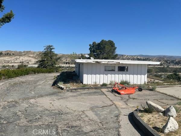 Canyon Country, CA 91387,28445 Oak Spring Canyon Road