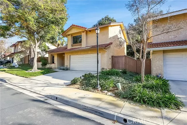 6804 Falconview Lane, Oak Park, CA 91377