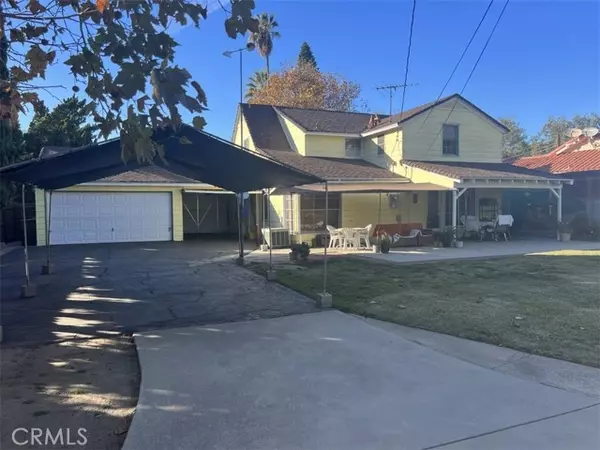 6648 Peach Avenue, Van Nuys, CA 91406