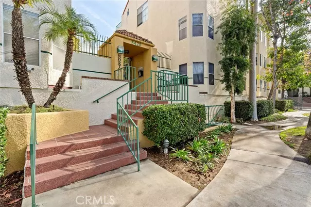 Sherman Oaks, CA 91401,5420 Sylmar Avenue #119