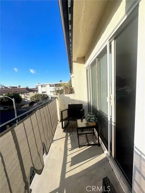 Playa Del Rey, CA 90293,8163 Redlands Street #73