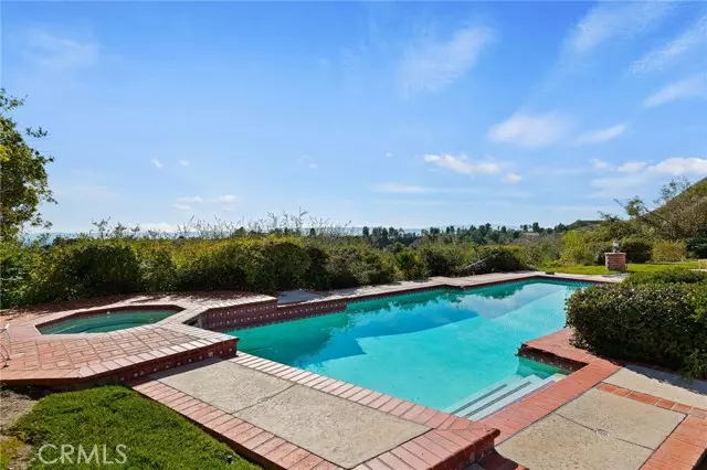 Granada Hills, CA 91344,17846 Oakrock Court