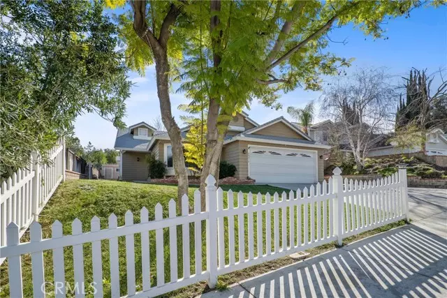 28214 Royal Road, Castaic, CA 91384