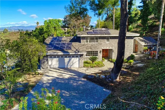 4913 Calvin Avenue, Tarzana, CA 91356