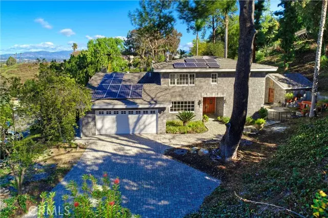 Tarzana, CA 91356,4913 Calvin Avenue