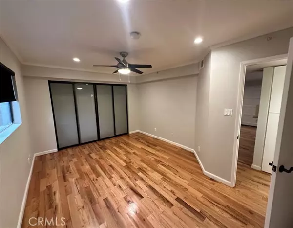 Glendale, CA 91205,1118 E Palmer Avenue #109