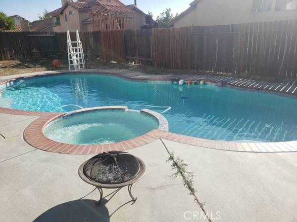 37727 Park Forest Court, Palmdale, CA 93552