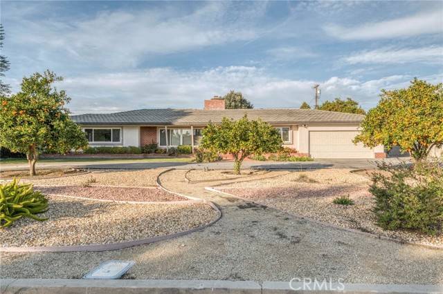 17411 Osborne Street, Sherwood Forest, CA 91325