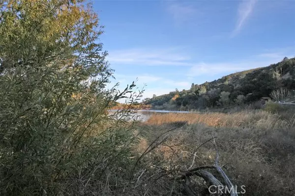 Lake Hughes, CA 93532,43718 Sylvan