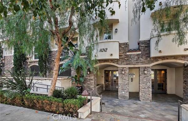 14242 Burbank Boulevard #102, Sherman Oaks, CA 91401