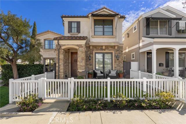 236 4th Street, Seal Beach, CA 90740