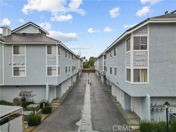 Canyon Country, CA 91351,26877 Claudette Street #103