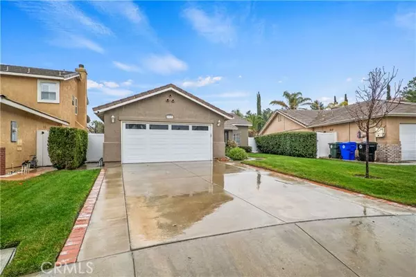 Canyon Country, CA 91351,19732 Skyview Court