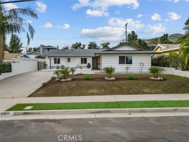 11871 Pierce Street, Lakeview Terrace, CA 91342