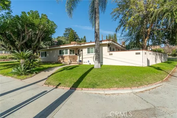 1006 Rossmoyne Avenue, Glendale, CA 91207