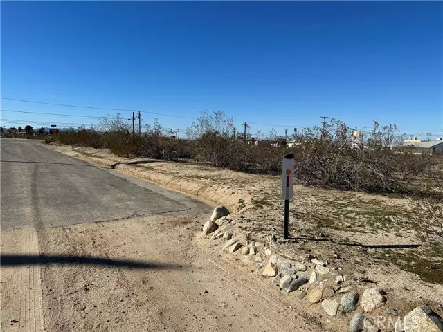 3 Lots on V10 and Longview, Pearblossom, CA 93553