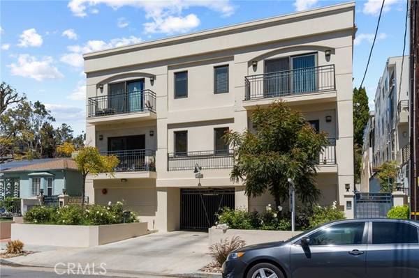 11855 Laurelwood Drive #4, Studio City, CA 91604