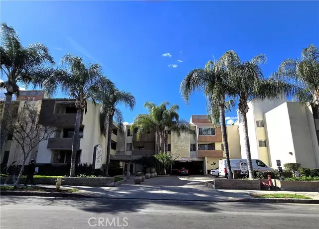 Encino, CA 91316,5325 Newcastle Avenue #340