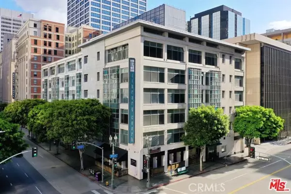 630 W 6th Street #317, Los Angeles, CA 90017