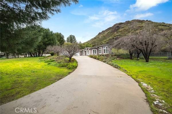 Agoura Hills, CA 91301,31041 Lobo Canyon Road