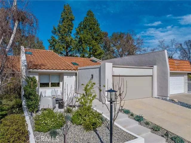 Westlake Village, CA 91361,2589 Northshore Lane