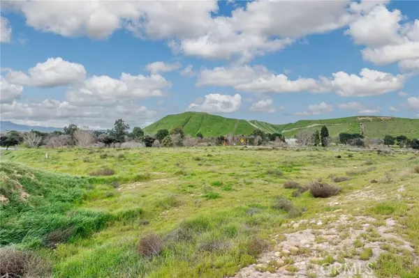 Bakersfield, CA 93308,2 Rio Mesa