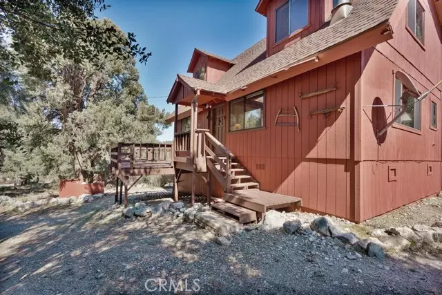 2420 Glacier Drive, Pine Mountain Club, CA 93225