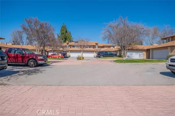 28343 Seco Canyon Road #102, Saugus, CA 91390