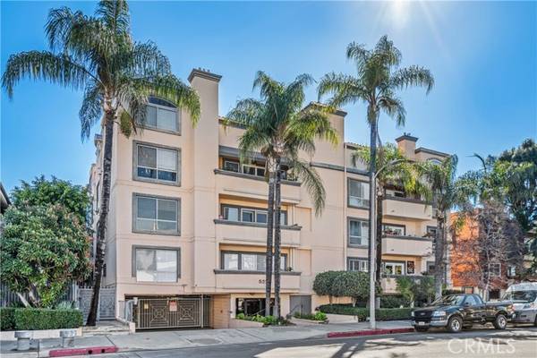 5224 Zelzah Ave #309, Encino, CA 91316