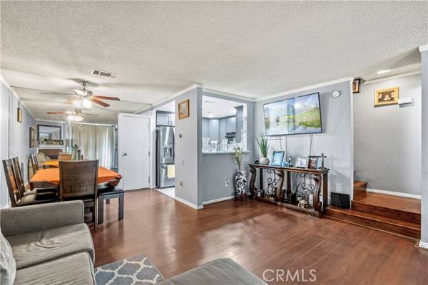 Panorama City, CA 91402,9625 Sylmar Avenue #22