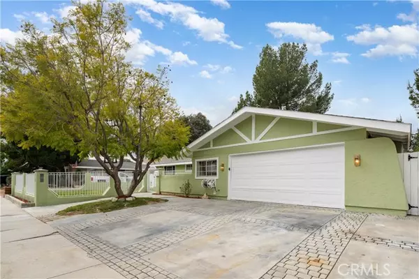 Canyon Country, CA 91351,18879 Darter Drive