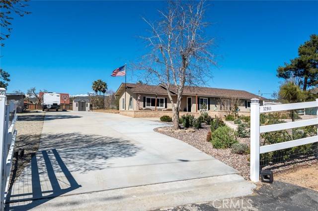 32941 Crown Valley Road, Acton, CA 93510