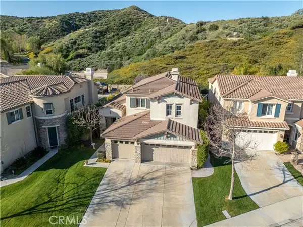 Canyon Country, CA 91387,26927 Flowering Oak Place